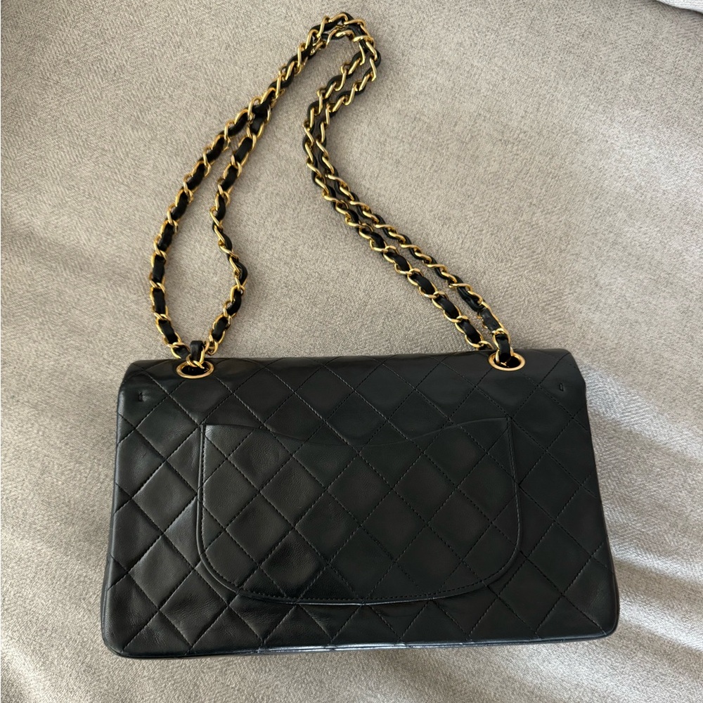 Vintage 18k Chanel double flap classic medium bag black - Picture 6 of 10